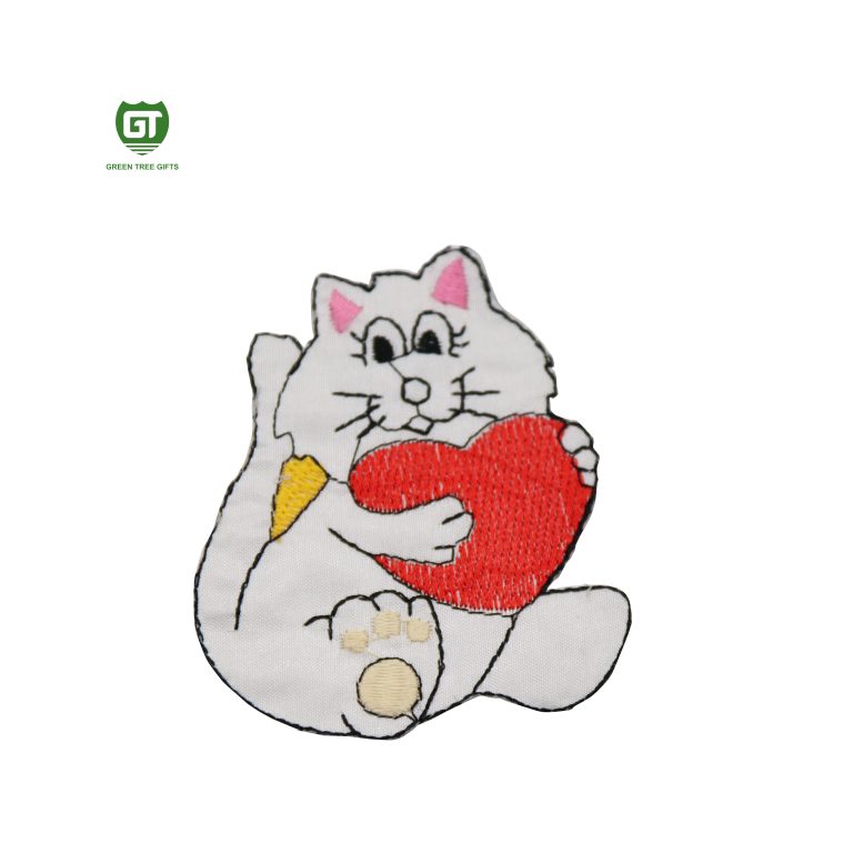Cartoon White Cat Embroidery Patches